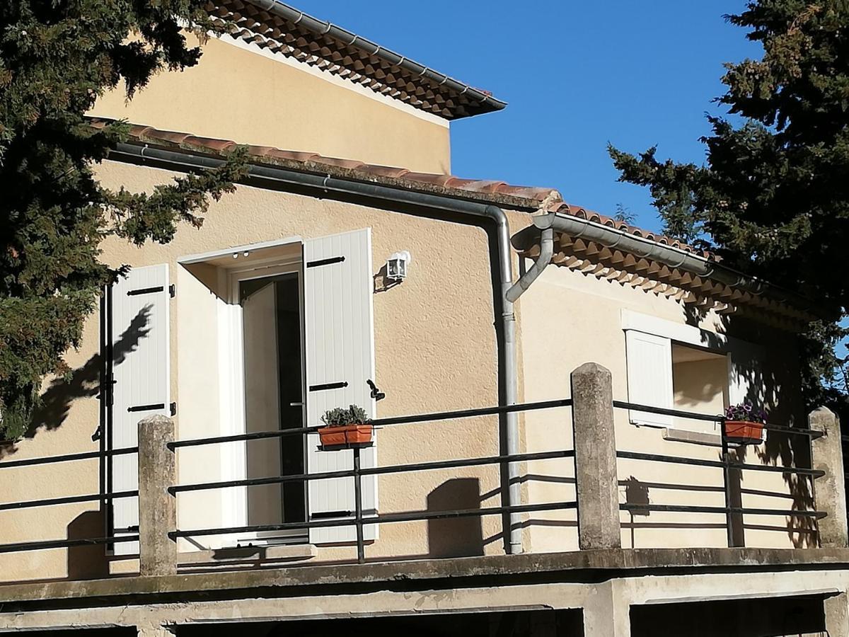 Studio En Campagne Dans Une Ferme Bio Apartment Nyons Exterior foto